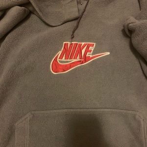 Nike Jogging suit top XXL bottoms XL will not separate